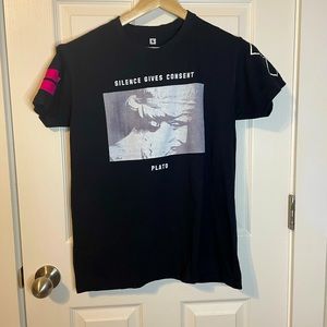 Allriot ‘Silence Gives Consent’ Plato tee sz S